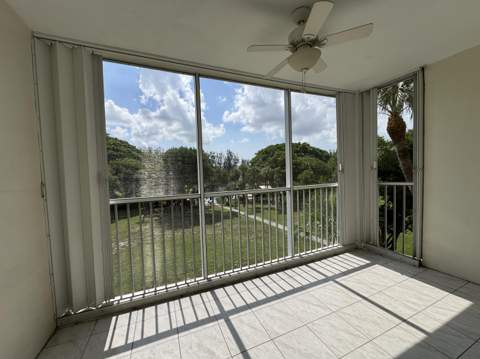 2650 S Course Drive #407, Pompano Beach FL - photo 9 of 17