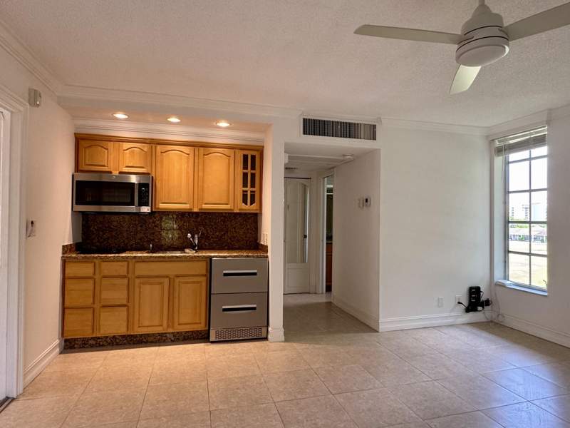 0 bedroom Condominium at 2601 S Course Drive #401, No 23 Palm-Aire Country Club, Pompano Beach — photo 2