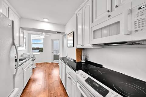 2860 S Ocean Boulevard #511, Palm Beach FL - photo 6 of 15