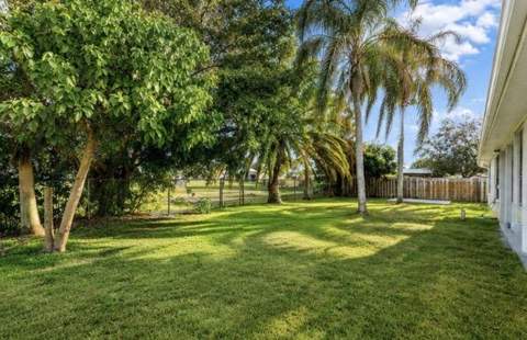 272 SW Carter Avenue, Port St. Lucie FL - photo 19 of 20