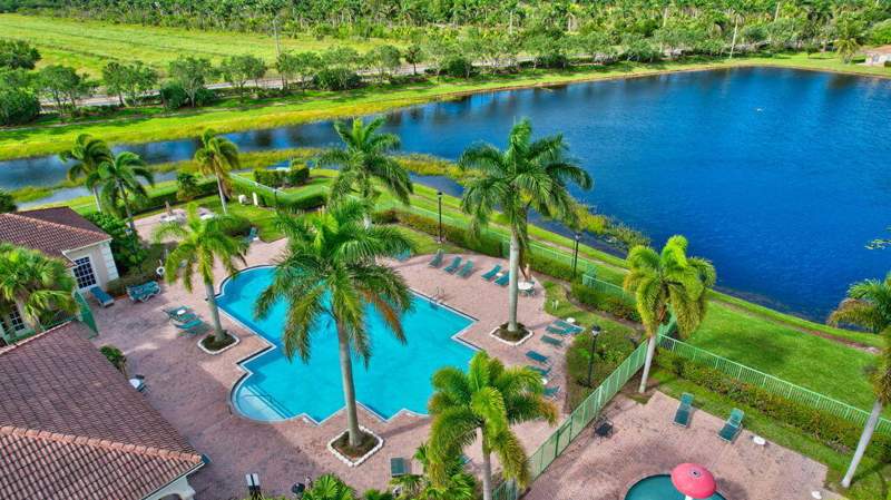 3 bedroom Townhouse at 6689 Old Farm Trail, Green Cay Village, Boynton Beach — photo 3