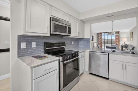 2070 Homewood Boulevard #5050, Delray Beach FL - photo 7 of 50