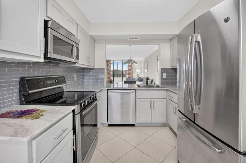 2 bedroom Condominium at 2070 Homewood Boulevard #5050, Southwinds At Crosswinds Condo, Delray Beach — photo 5