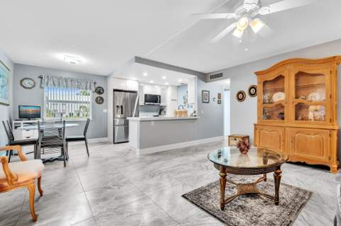 625 Normandy #625, Delray Beach FL - photo 12 of 49