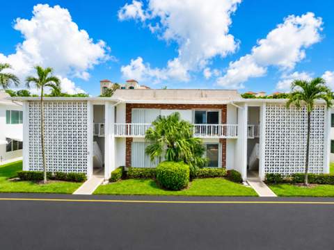 4501 S Ocean Boulevard #D4, South Palm Beach FL - photo 6 of 28