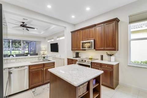 9036 Champions Way, Port St. Lucie FL - photo 9 of 65