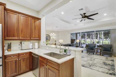 9036 Champions Way, Port St. Lucie FL - photo 15 of 65