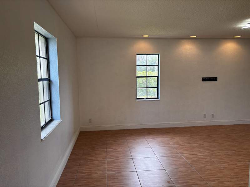 2 bedroom Townhouse at 12761 Westhampton Circle, Valencia Estates, Wellington — photo 5
