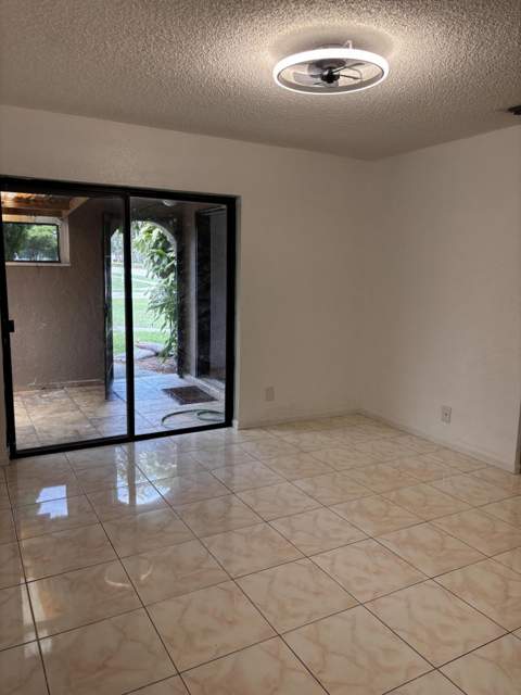 12761 Westhampton Circle, Wellington FL - photo 21 of 25