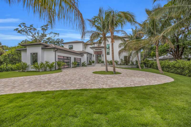 5 bedroom Single Family Residence at 19175 W Riverside Drive, Riverside On The Loxahatchee, Tequesta — photo 3