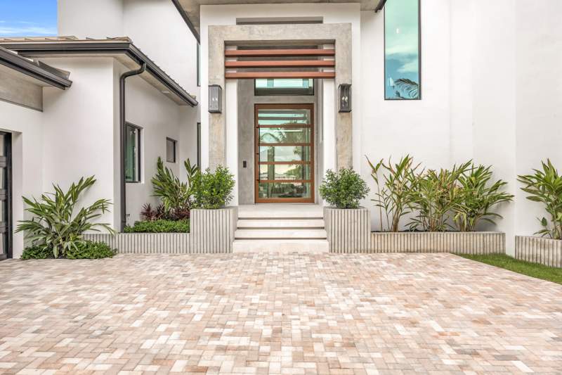 5 bedroom Single Family Residence at 19175 W Riverside Drive, Riverside On The Loxahatchee, Tequesta — photo 5