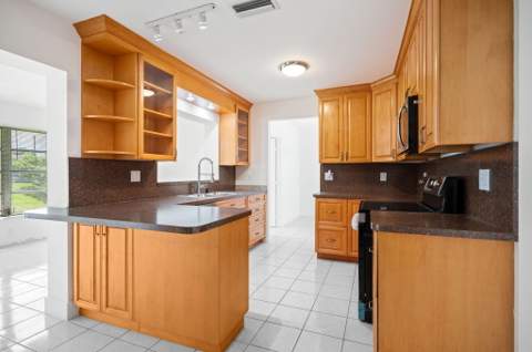 1550 NW 70th Terrace, Margate FL - photo 16 of 35