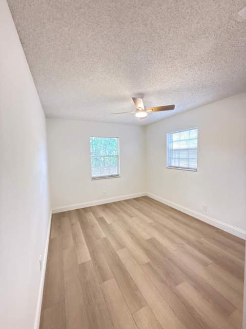 2630 W 28th Street, Riviera Beach FL - photo 9 of 19