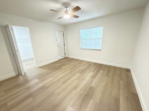 2630 W 28th Street, Riviera Beach FL - photo 10 of 19