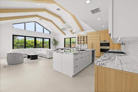 8 Leeward Circle, Jupiter FL - photo 7 of 44