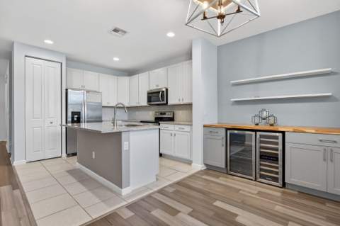 325 NW 33rd Lane, Pompano Beach FL - photo 11 of 68