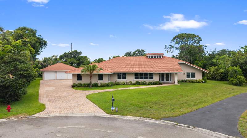 6 bedroom Single Family Residence at 22829 Horse Shoe Way, Loggers Run / Ponderosa, Boca Raton — photo 2