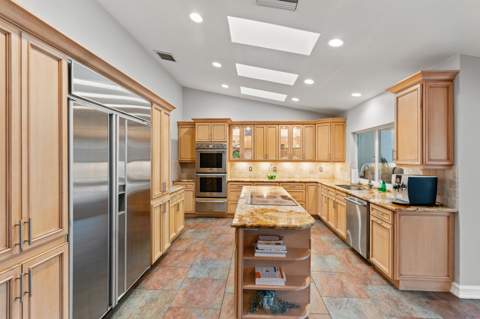 22829 Horse Shoe Way, Boca Raton FL - photo 12 of 67