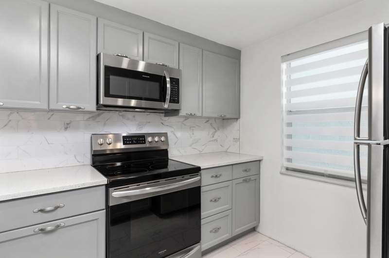 2 bedroom Condominium at 9780 Marina Boulevard #421, Sandalfoot South, Boca Raton — photo 4