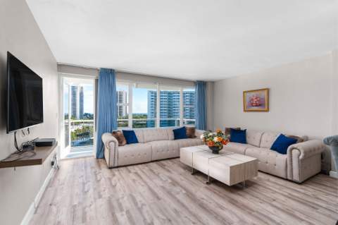 3300 NE 36th Street #920, Fort Lauderdale FL - photo 9 of 42