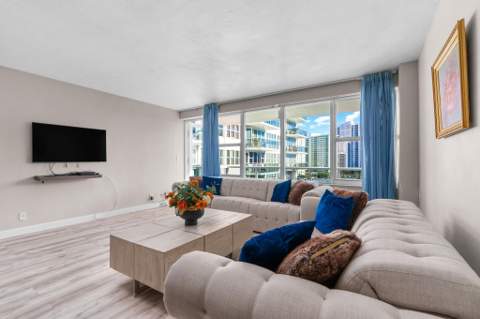3300 NE 36th Street #920, Fort Lauderdale FL - photo 10 of 42