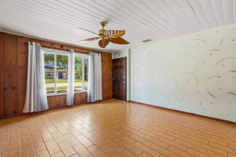 1404 Binney Drive, Fort Pierce FL - photo 18 of 38