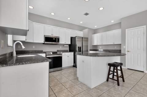 9855 Woolworth Court, Wellington FL - photo 22 of 85