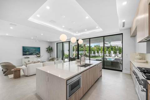 721 Lake Avenue, Delray Beach FL - photo 15 of 36