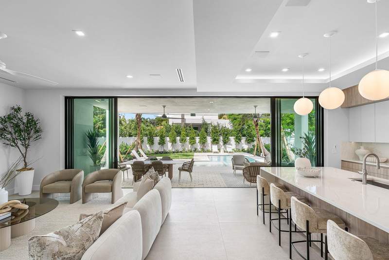 4 bedroom Single Family Residence at 721 Lake Avenue, La Hacienda Delray, Delray Beach — photo 5