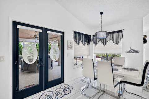 1921 NE Acapulco Drive, Jensen Beach FL - photo 18 of 66