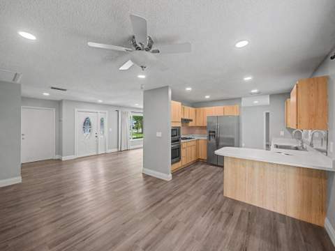 126 Chapel Lane, Tequesta FL - photo 10 of 34