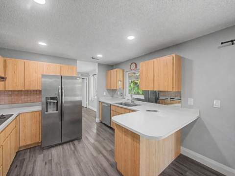 126 Chapel Lane, Tequesta FL - photo 11 of 34