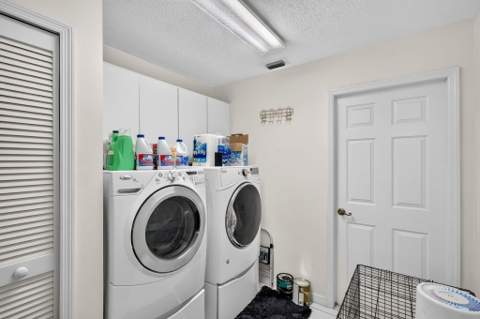1921 NE Acapulco Drive, Jensen Beach FL - photo 22 of 66
