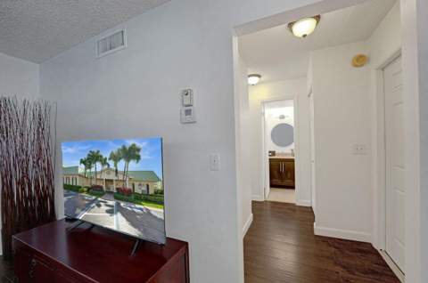 35 Colonial Club Drive #203, Boynton Beach FL - photo 20 of 46