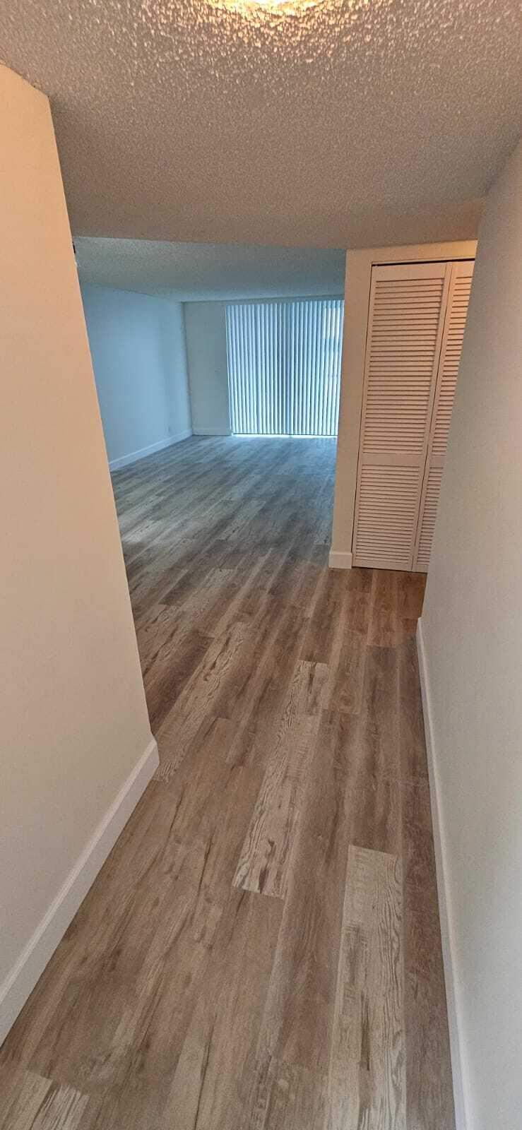 2 bedroom Condominium at 118 Lake Emerald Drive #107, Lake Emerald Condominium No, Oakland Park — photo 3