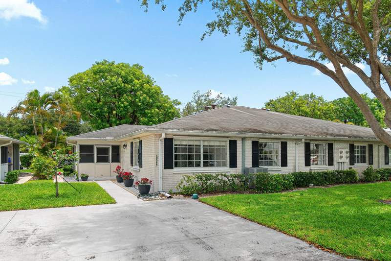 2 bedroom Condominium at 10098 S 40th Drive, Limetree Condo, Boynton Beach — photo 2