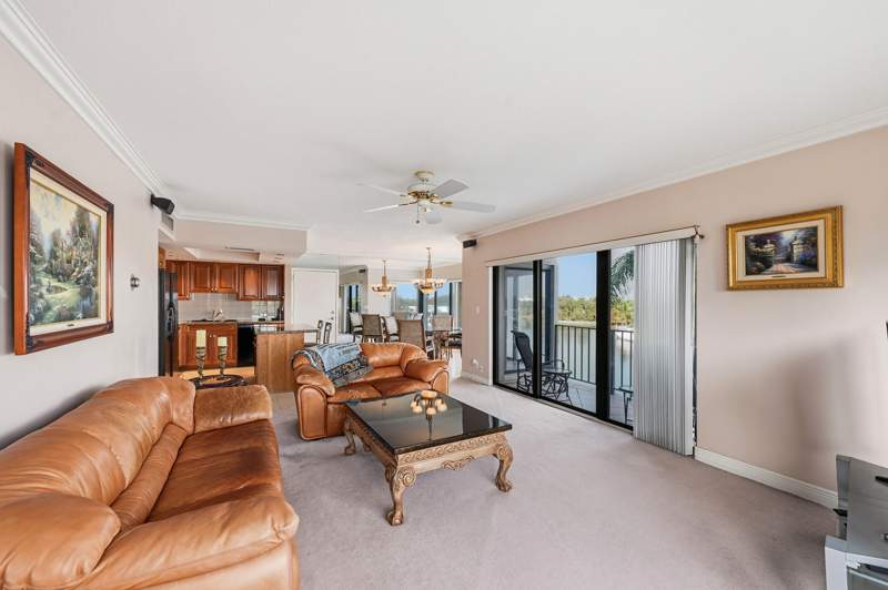 2 bedroom Condominium at 1839 Middle River Drive #302, Rivers Bend Condo, Fort Lauderdale — photo 2