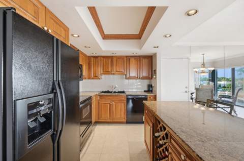 1839 Middle River Drive #302, Fort Lauderdale FL - photo 6 of 35