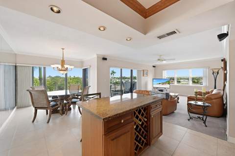 1839 Middle River Drive #302, Fort Lauderdale FL - photo 7 of 35