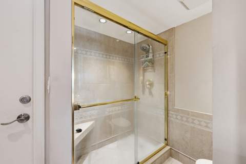 1839 Middle River Drive #302, Fort Lauderdale FL - photo 15 of 35