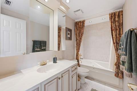 1839 Middle River Drive #302, Fort Lauderdale FL - photo 16 of 35