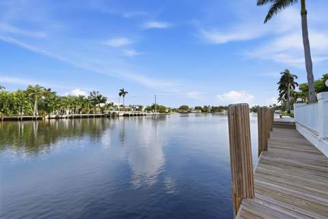 1839 Middle River Drive #302, Fort Lauderdale FL - photo 22 of 35