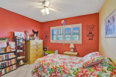 1461 S Ocean Boulevard #303, Lauderdale-By-The-Sea FL - photo 14 of 28