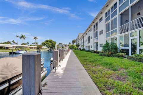 1461 S Ocean Boulevard #303, Lauderdale-By-The-Sea FL - photo 19 of 28