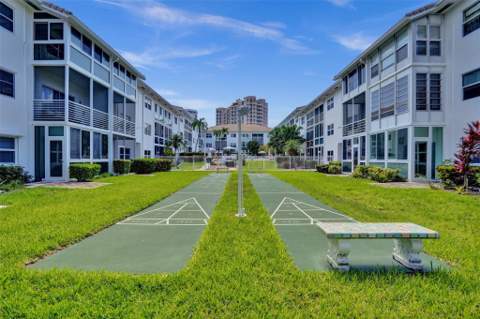 1461 S Ocean Boulevard #303, Lauderdale-By-The-Sea FL - photo 22 of 28