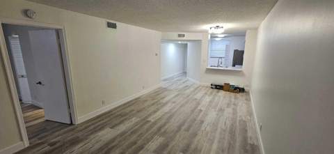 118 Lake Emerald Drive #107, Oakland Park FL - photo 12 of 27