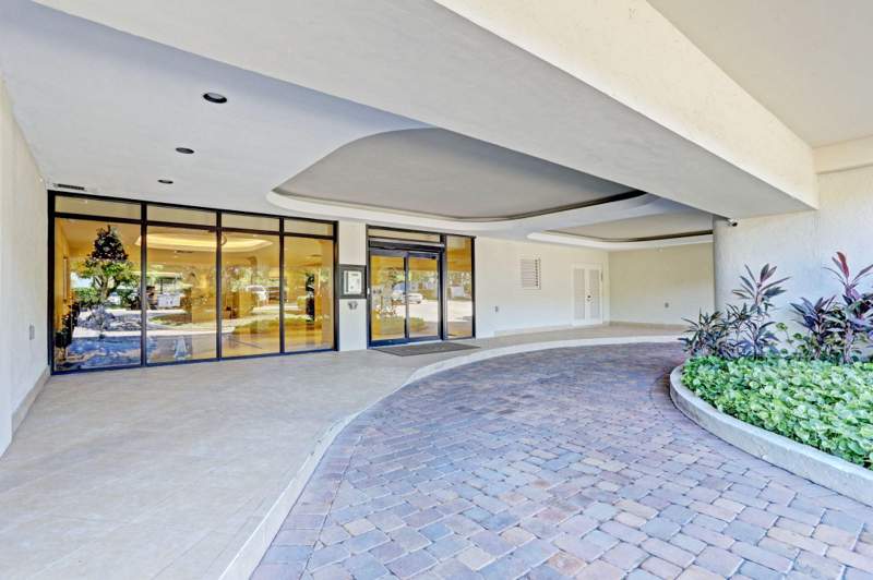 2 bedroom Condominium at 3440 S Ocean Boulevard #105s, Halcyon Of Palm Beach, Palm Beach — photo 5