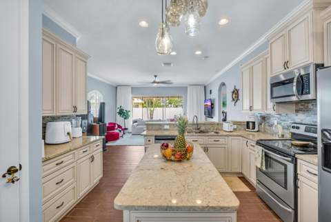 6462 NW Colgate Street, Port St. Lucie FL - photo 13 of 37