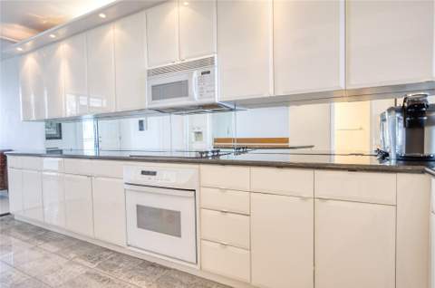 520 N Ocean Boulevard #13, Pompano Beach FL - photo 7 of 34