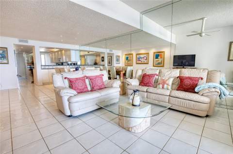 520 N Ocean Boulevard #13, Pompano Beach FL - photo 12 of 34